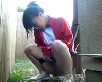 小便 限界超えた31名